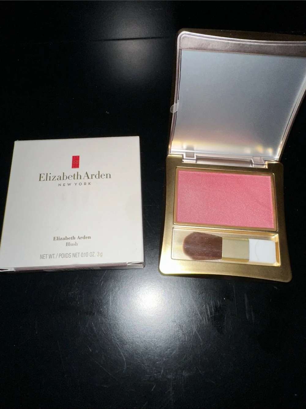 Elizabeth ArdenBlush Compact - Berry Kiss